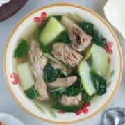 Tinolang Manok (Chicken Tinola) - Kawaling Pinoy