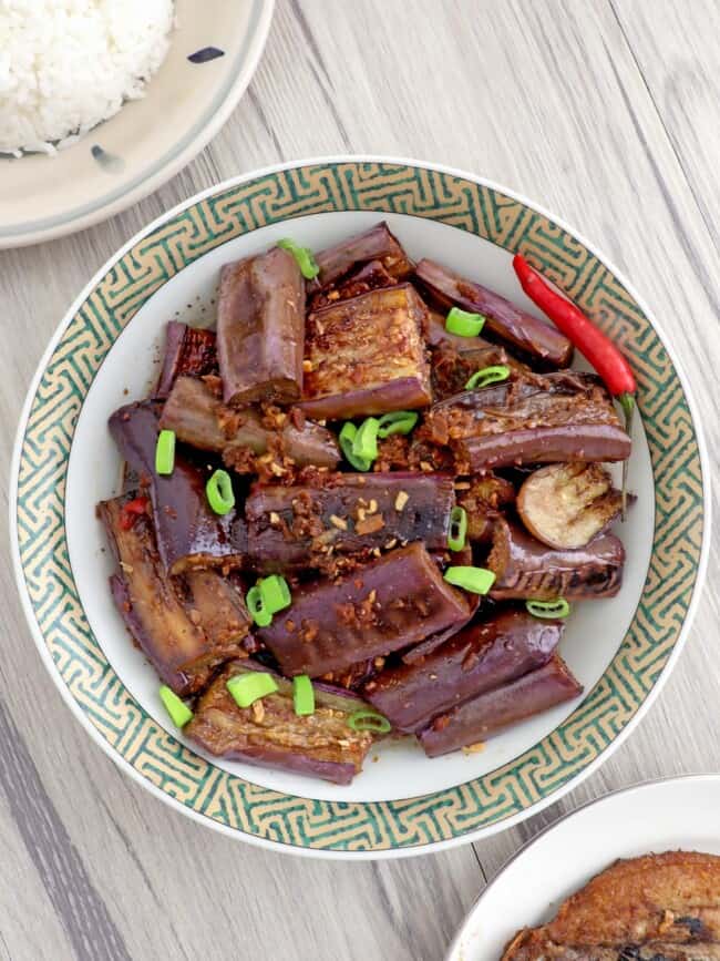 Adobong Talong (Eggplant Adobo) - Kawaling Pinoy