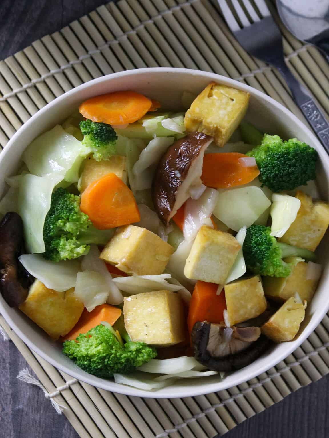 Chop Suey with Tofu and Shiitake Mushrooms - Kawaling Pinoy