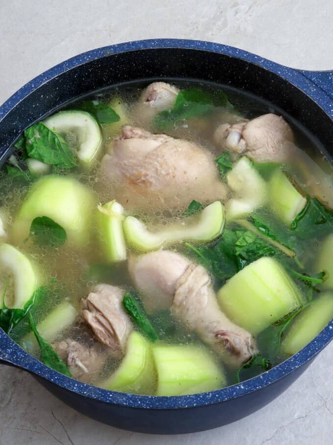 Tinolang Manok sa Upo - Kawaling Pinoy