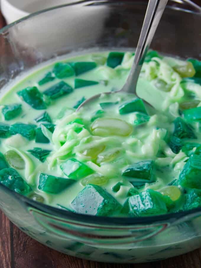 Buko Pandan Salad - Kawaling Pinoy