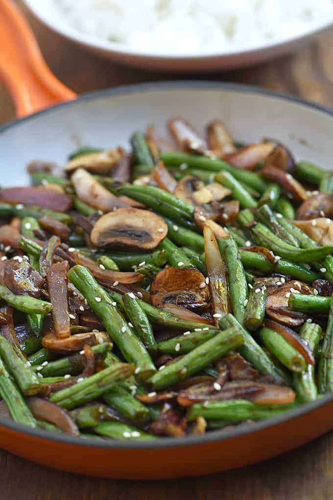 Green Bean Mushroom Stir-fry - Kawaling Pinoy
