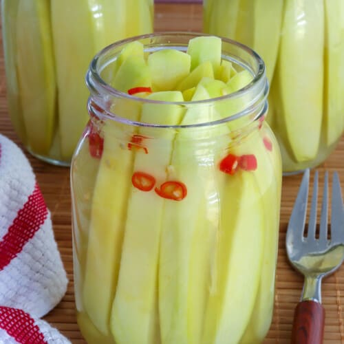 https://www.kawalingpinoy.com/wp-content/uploads/2019/03/pickled-mangoes-12-500x500.jpg
