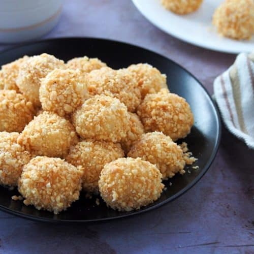 https://www.kawalingpinoy.com/wp-content/uploads/2019/03/sticky-rice-balls-4-1-500x500.jpg