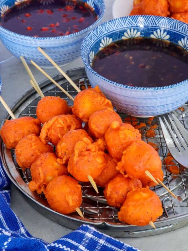 Kwek-Kwek with Sweet and Spicy Sauce - Kawaling Pinoy