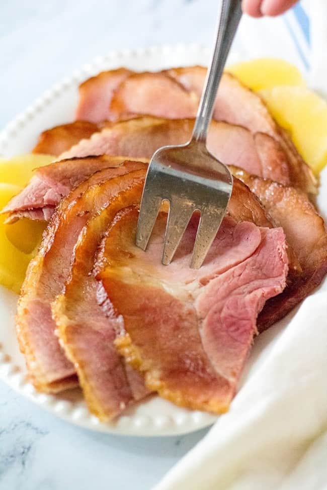 Slow Cooker Ham with Pineapple - Kawaling Pinoy